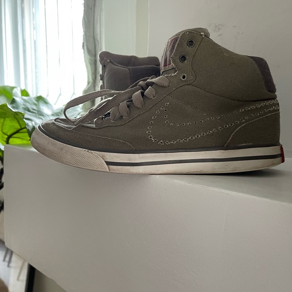 Designer Nikes - Picture 3 of 4